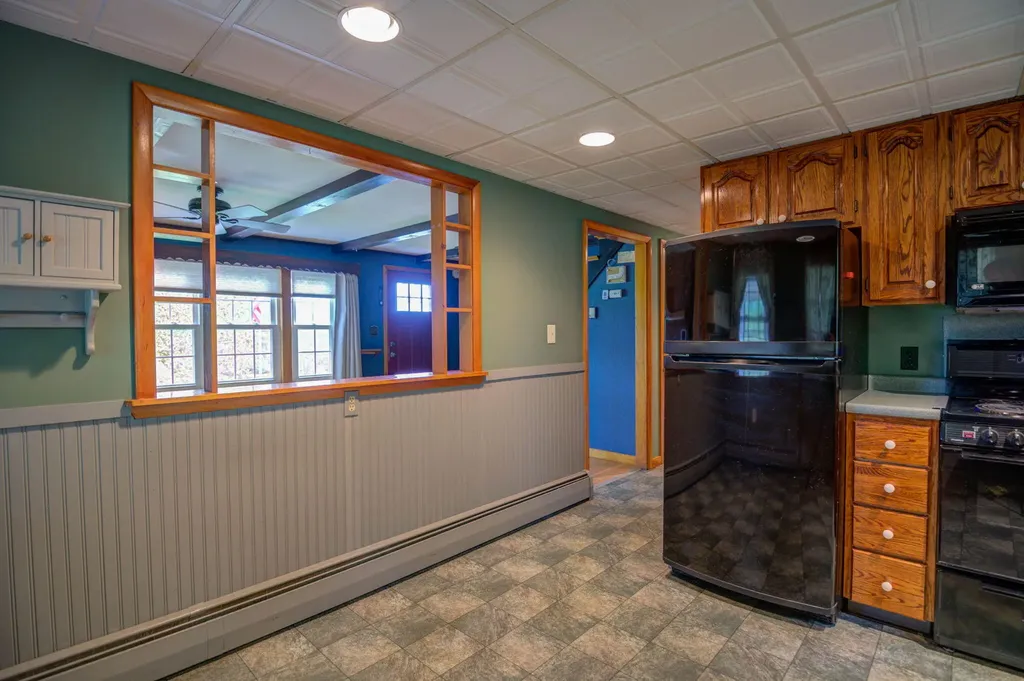 674 Greenwood Road Norway ME 04268