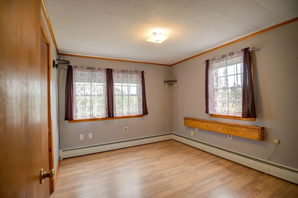 674 Greenwood Road Norway ME 04268