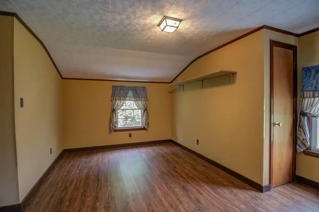 674 Greenwood Road Norway ME 04268