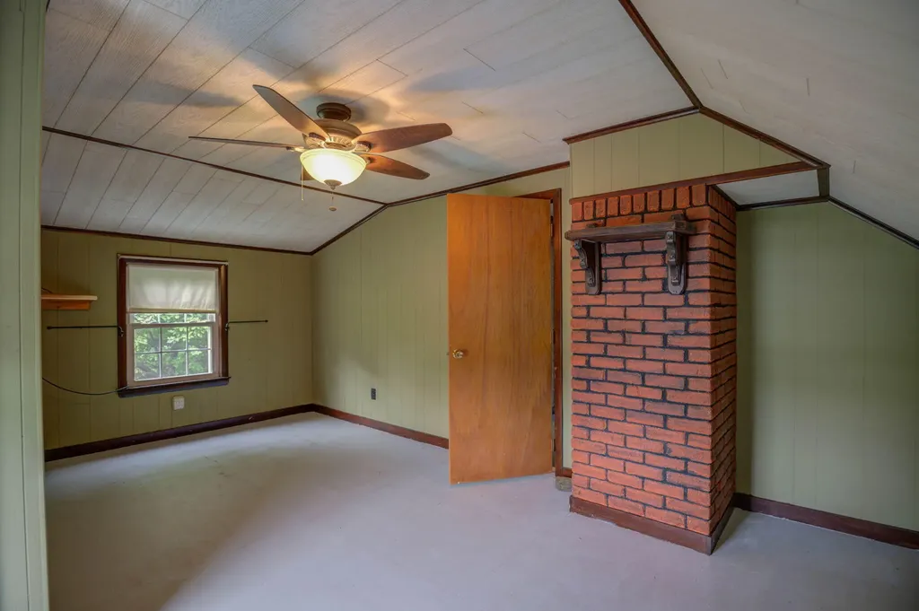 674 Greenwood Road Norway ME 04268