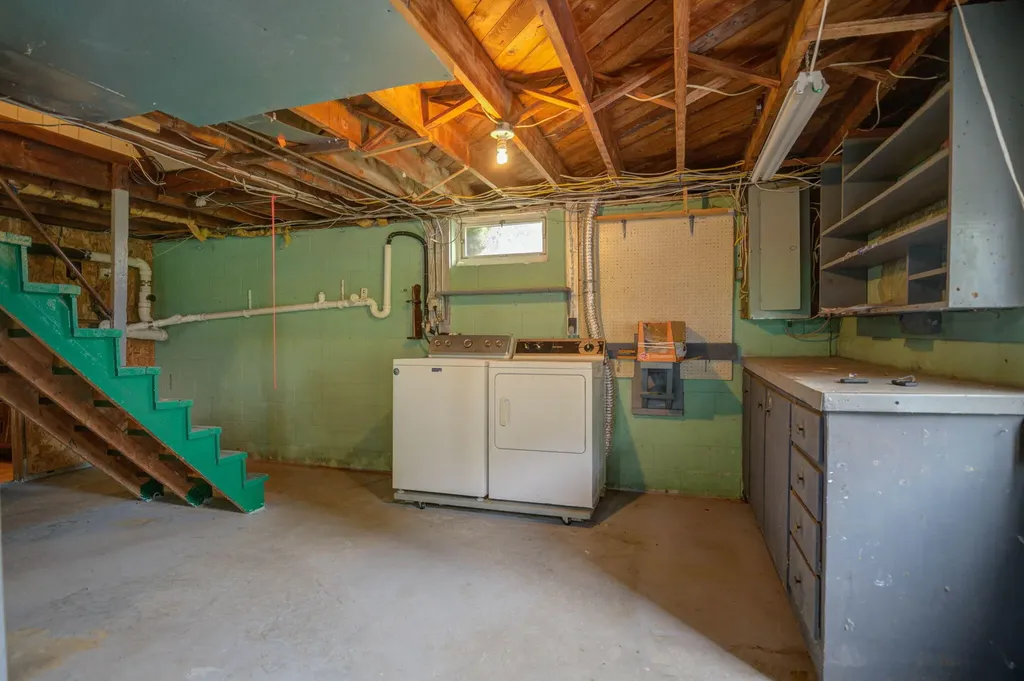 674 Greenwood Road Norway ME 04268