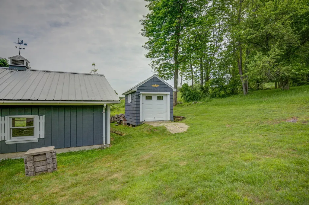 674 Greenwood Road Norway ME 04268