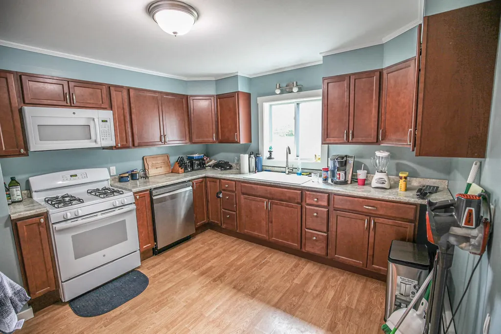59 Playhouse Lane Whiting ME 04691