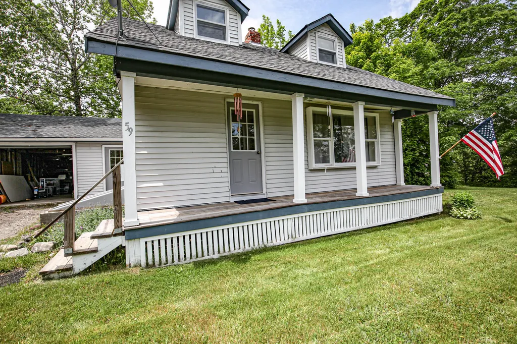 59 Playhouse Lane Whiting ME 04691