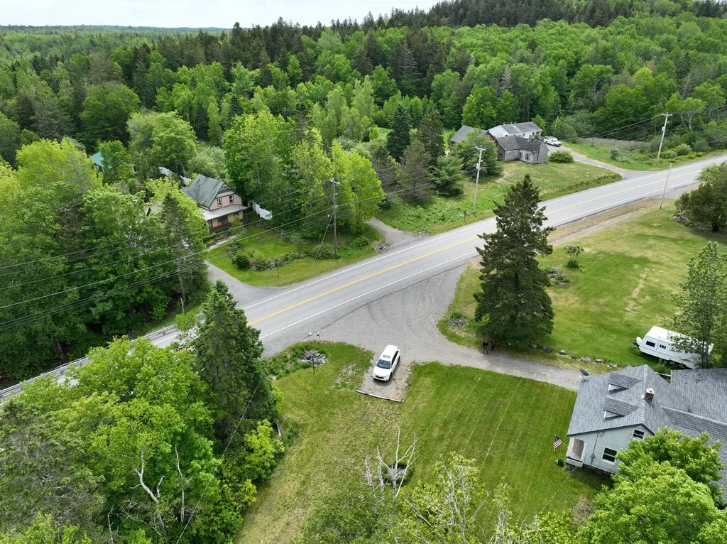 59 Playhouse Lane Whiting ME 04691