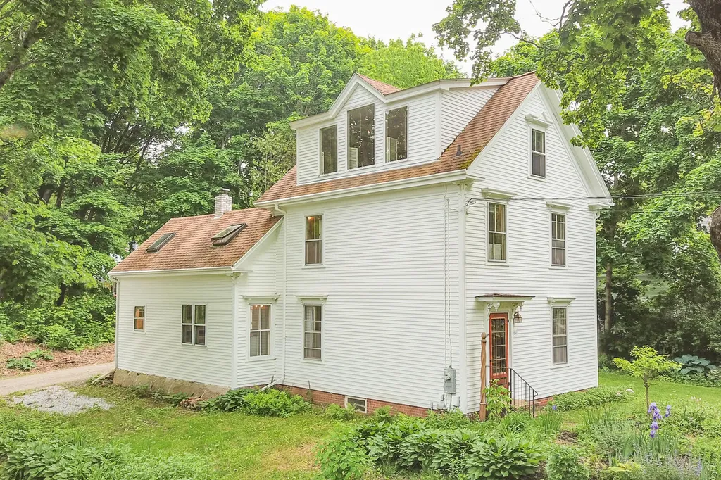 154 Union Street Rockport ME 04856