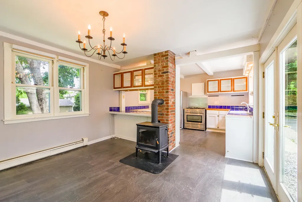 154 Union Street Rockport ME 04856