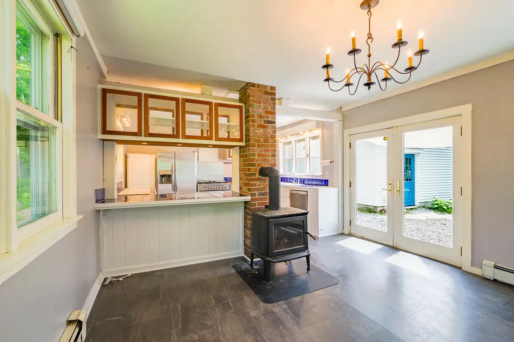 154 Union Street Rockport ME 04856