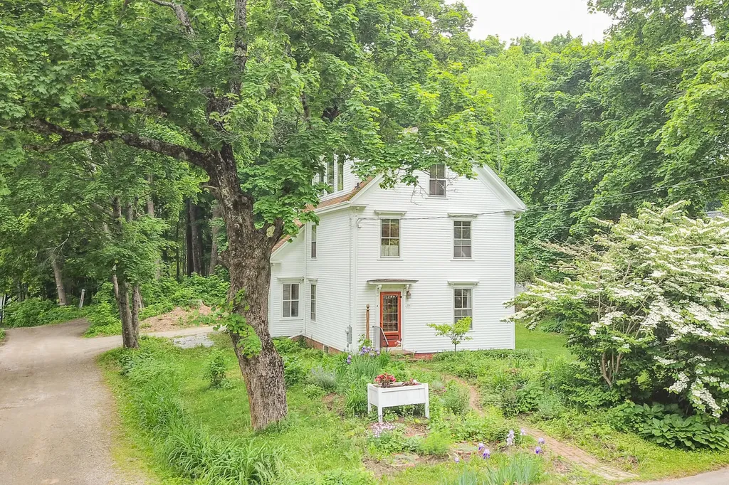 154 Union Street Rockport ME 04856