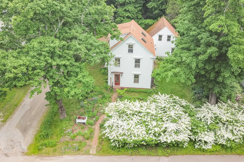 154 Union Street Rockport ME 04856