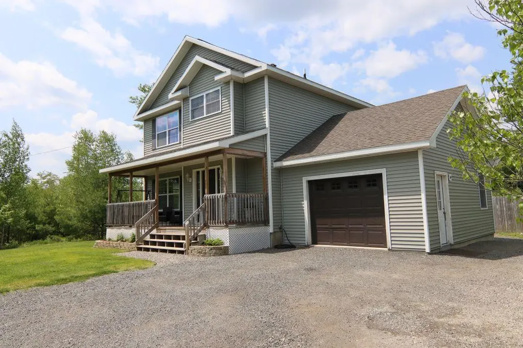 64 Tilden Way Lamoine ME 04605