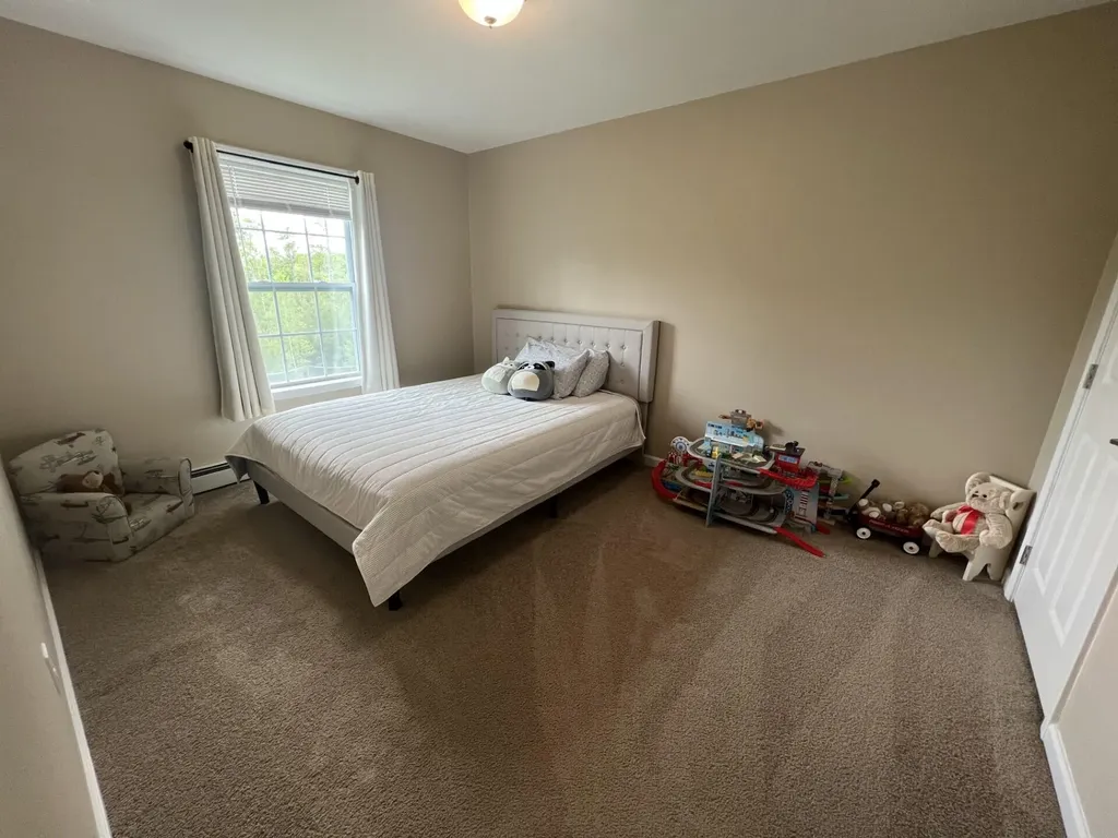 64 Tilden Way Lamoine ME 04605