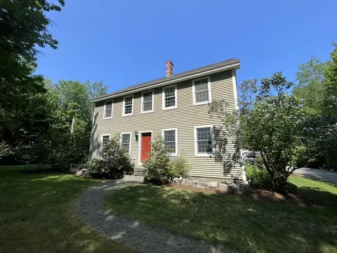 41 Colonial Drive Old Town ME 04468