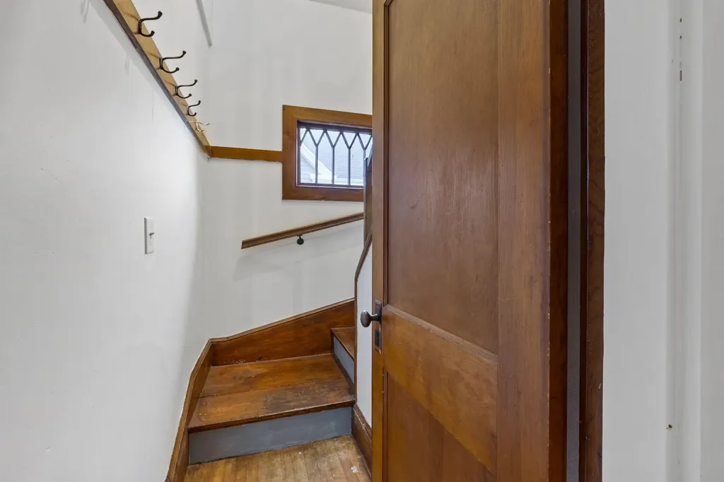15 Amherst Street Portland ME 04103
