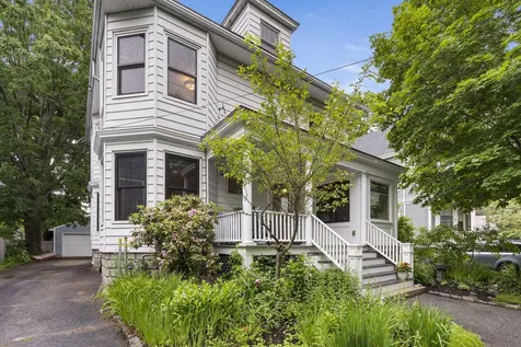 15 Amherst Street Portland ME 04103