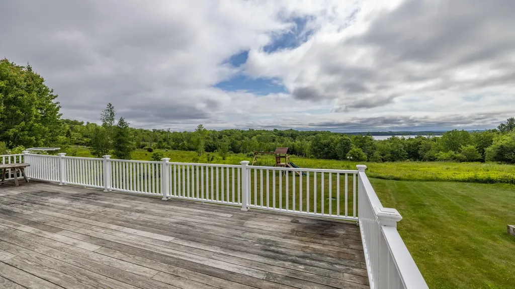 104 Upper Bluff Road Northport ME 04849