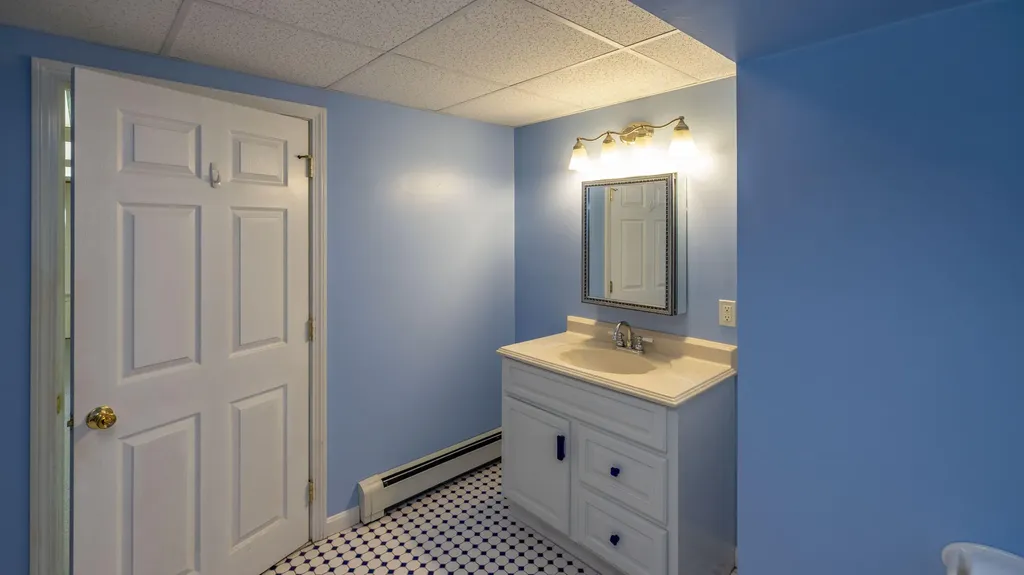 104 Upper Bluff Road Northport ME 04849