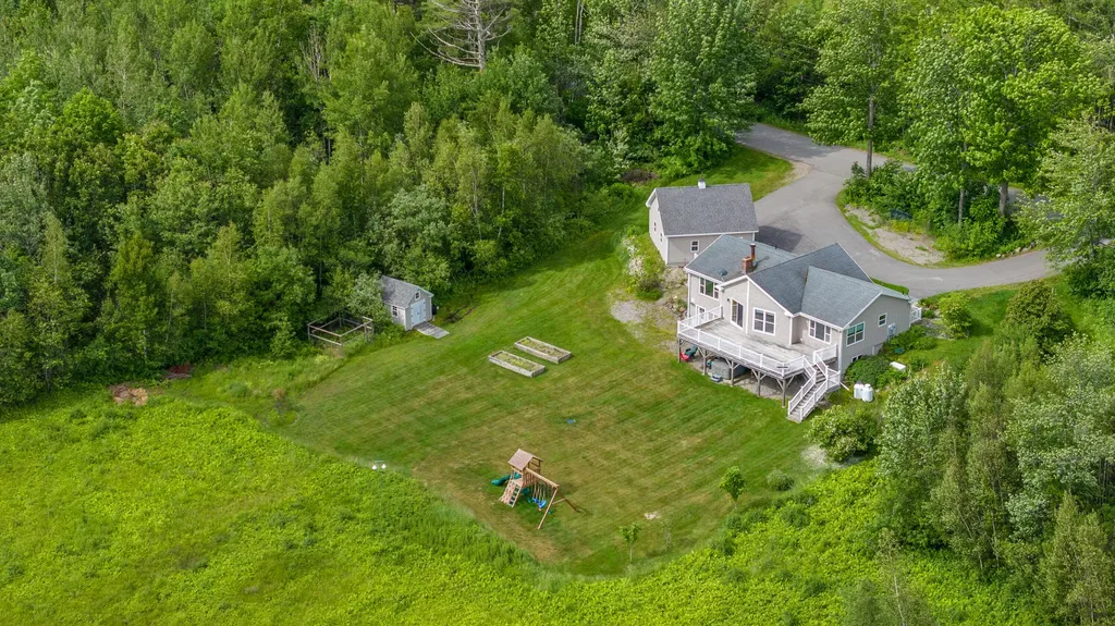 104 Upper Bluff Road Northport ME 04849