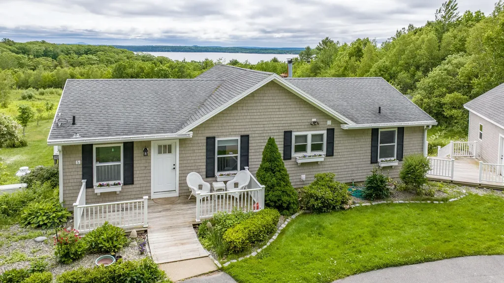 104 Upper Bluff Road Northport ME 04849