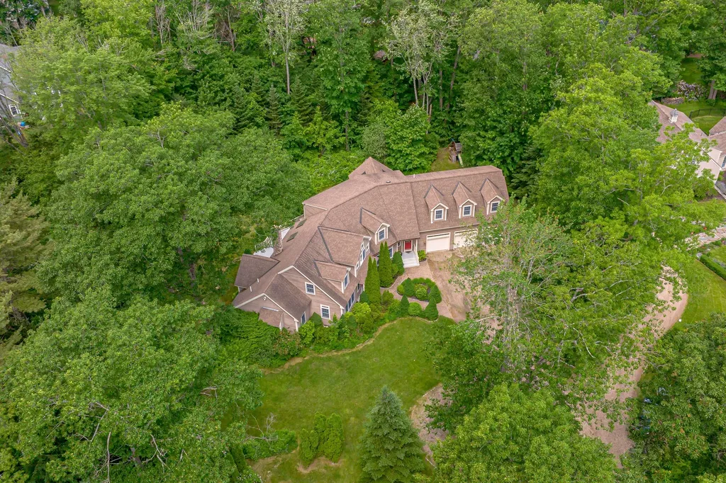 12 Fox Run Road Kennebunk ME 04043