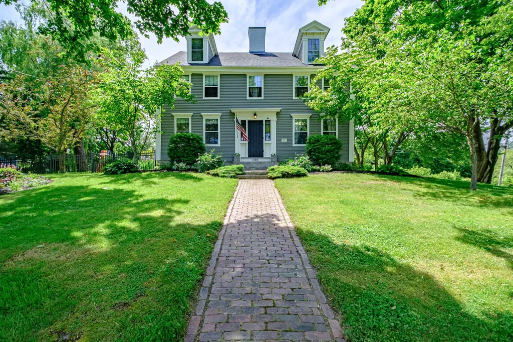 1190 Westbrook Street Portland ME 04102