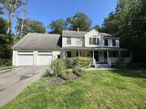 29 Dwight Drive Wells ME 04090