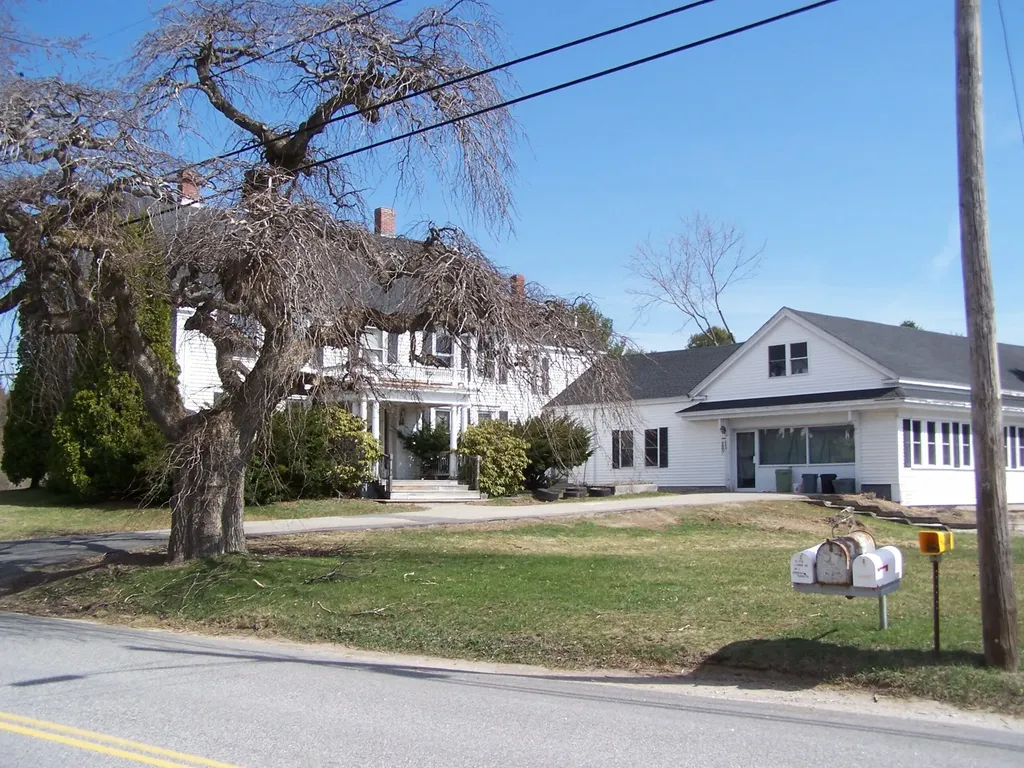 76 S Lisbon Road Lewiston ME 04240