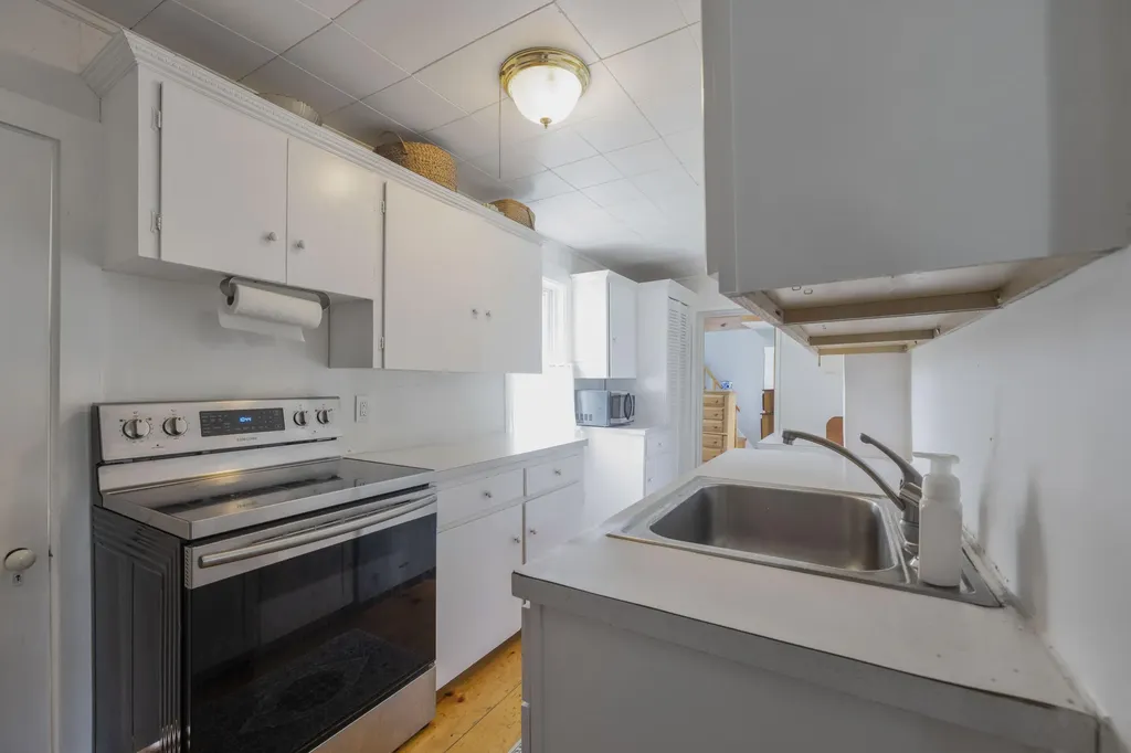 58 S Monmouth Road Monmouth ME 04259