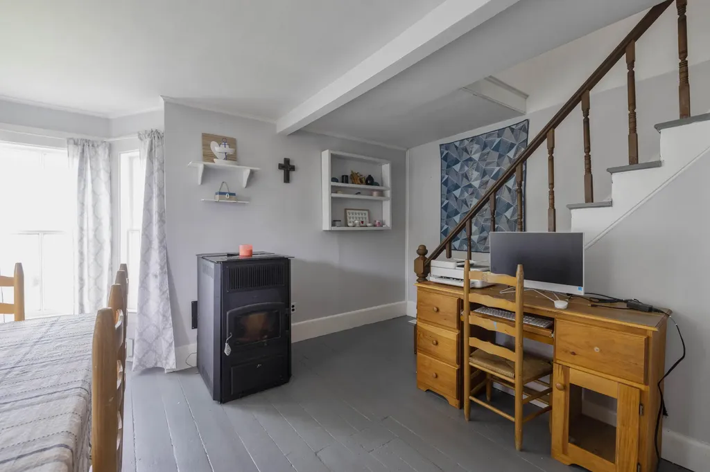 58 S Monmouth Road Monmouth ME 04259