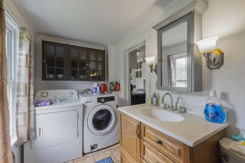 58 S Monmouth Road Monmouth ME 04259