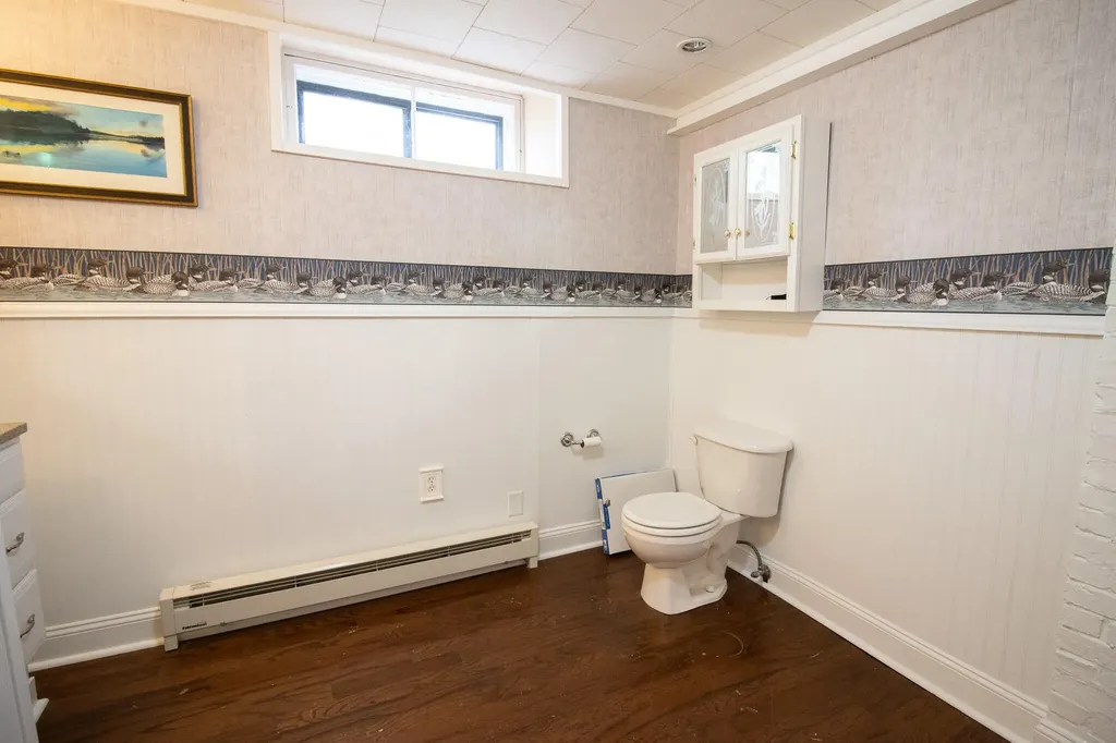 75 West Broadway Bangor ME 04401
