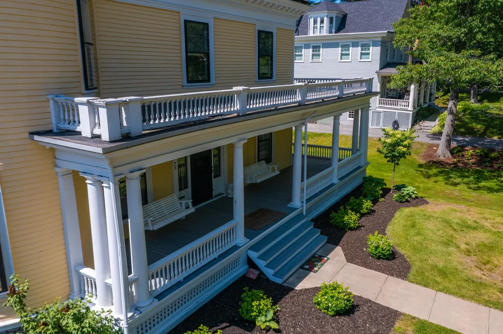 75 West Broadway Bangor ME 04401