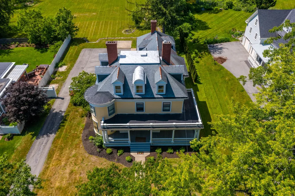 75 West Broadway Bangor ME 04401