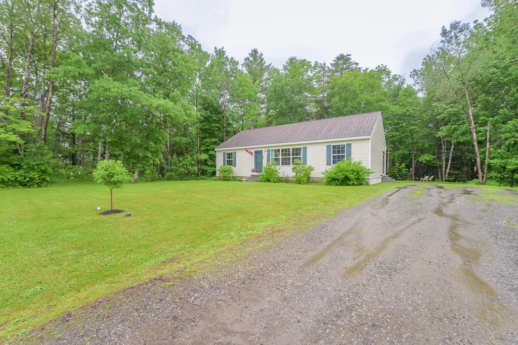 112 Cross Street Rockport ME 04856