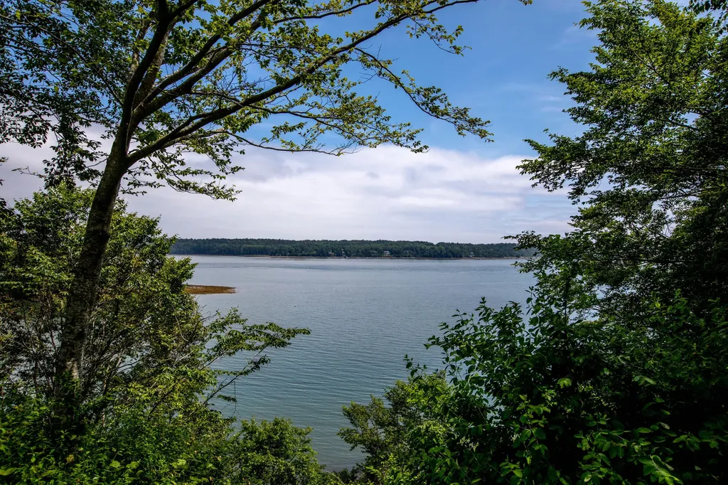 21 Spring Hill Road Harpswell ME 04079