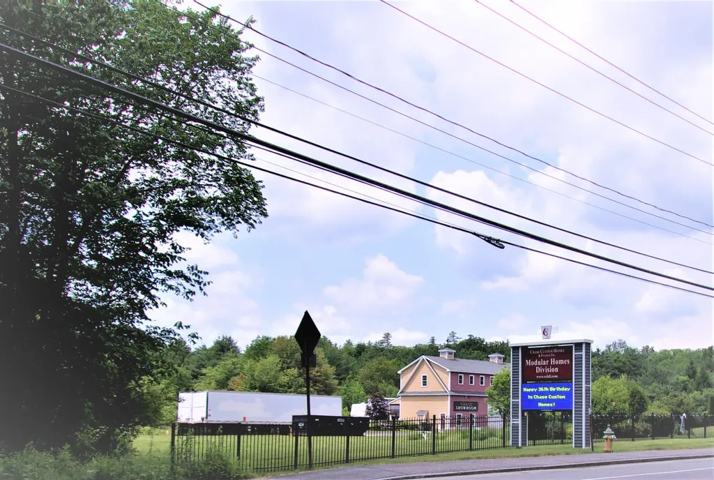 290 Bridgton Road Westbrook ME 04092