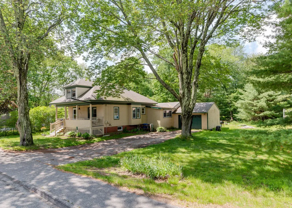 564 E Bridge Street Westbrook ME 04092
