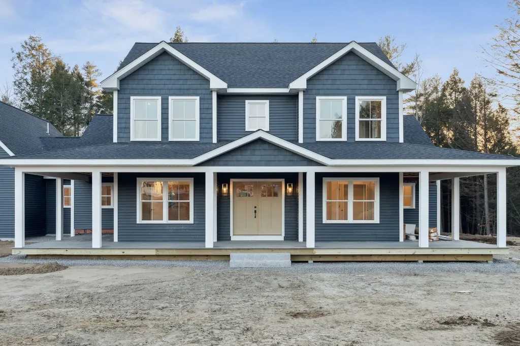 60 Autumn View Lane Brunswick ME 04011