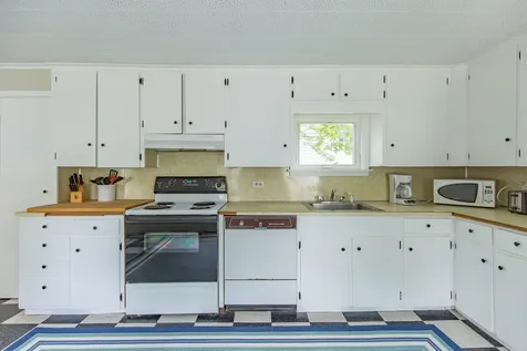 41 Harpswell Road Brunswick ME 04011