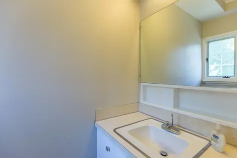 41 Harpswell Road Brunswick ME 04011