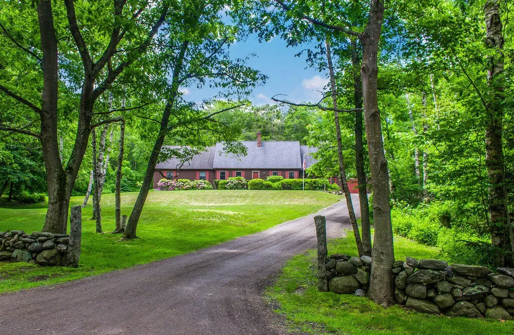30 Stover's Point Road Harpswell ME 04079