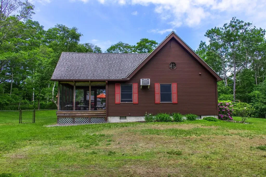 30 Stover's Point Road Harpswell ME 04079