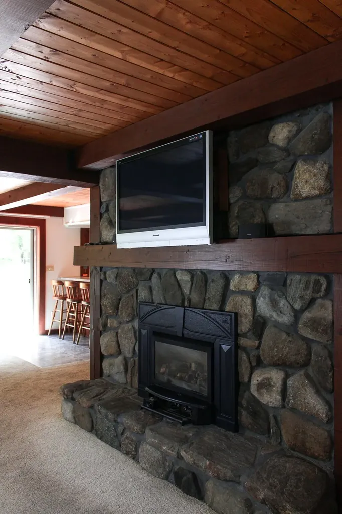 30 Stover's Point Road Harpswell ME 04079
