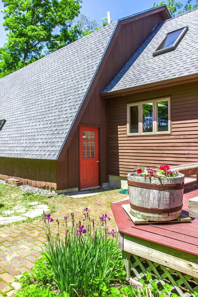 30 Stover's Point Road Harpswell ME 04079