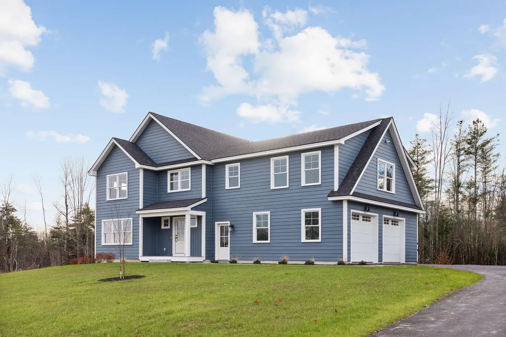 17 Eagles Lane Falmouth ME 04105