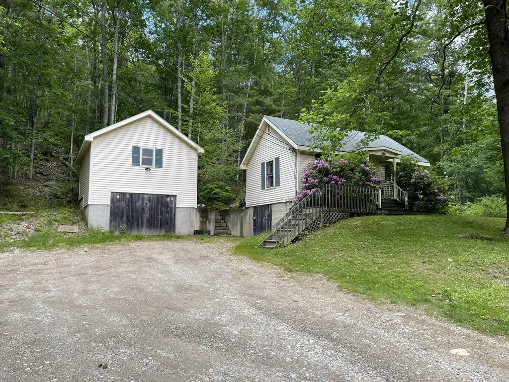 195 Bath Road Wiscasset ME 04578