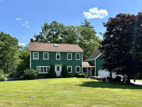 52 Oakwood Drive Acton ME 04001