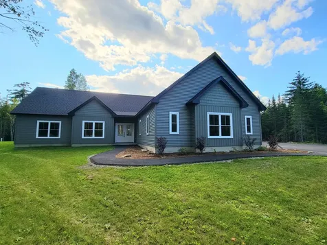 205 Skyline Road Bangor ME 04401