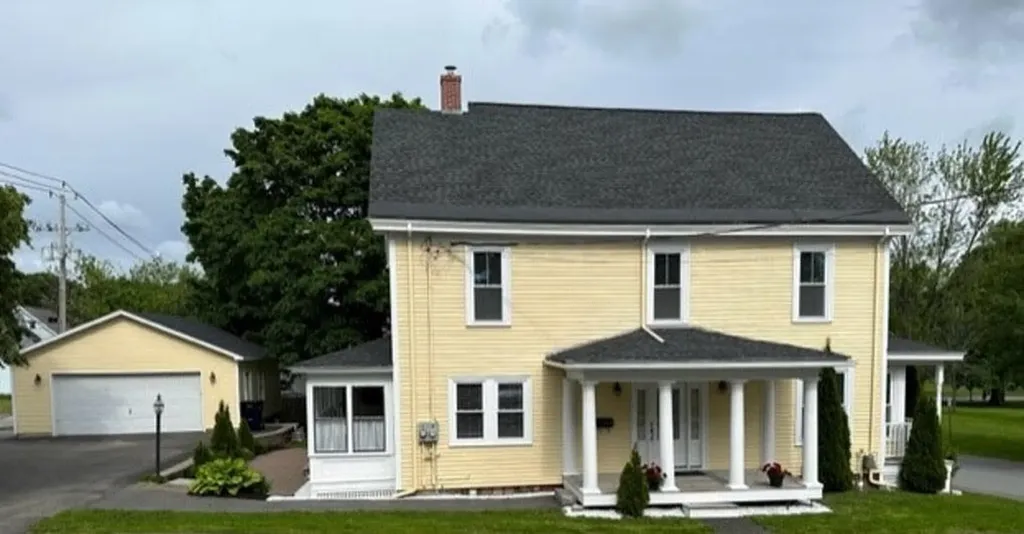 421-423 French Street Bangor ME 04401