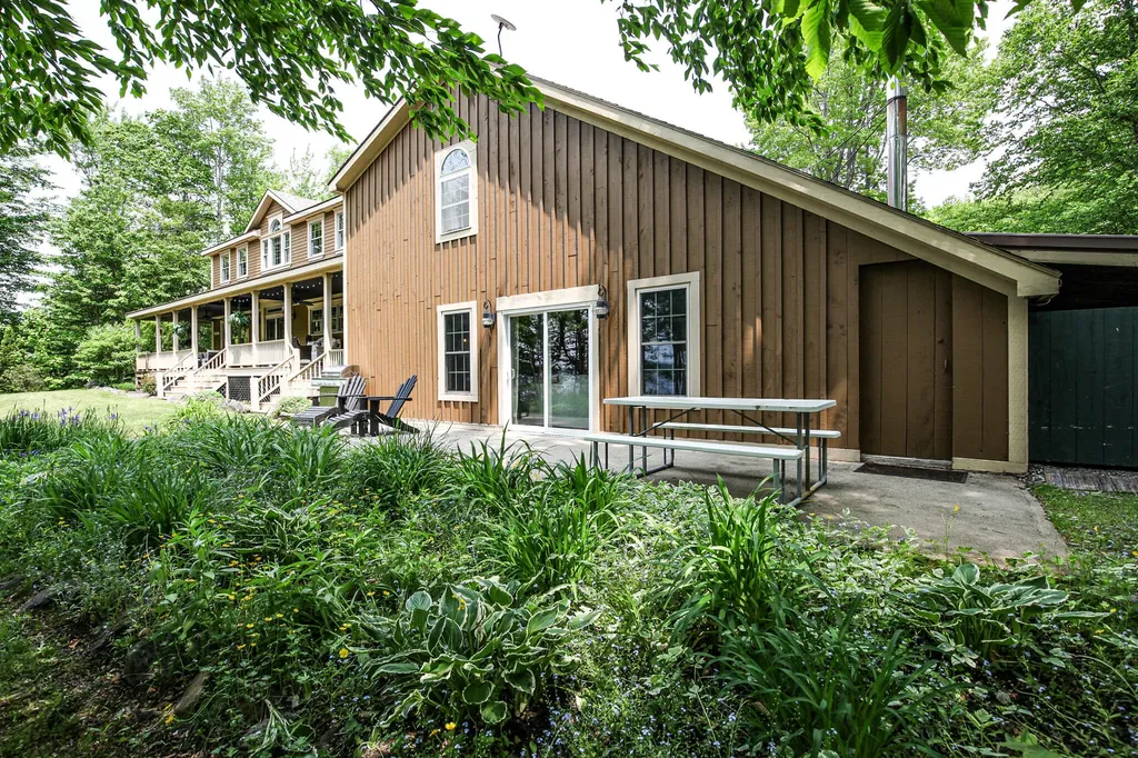 18 Sand Beach Road Whiting ME 04691